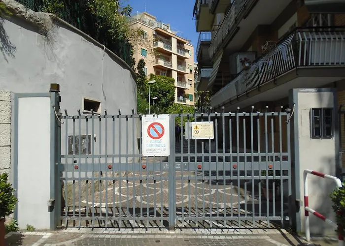 La Tana Di Sofia 4* רומא