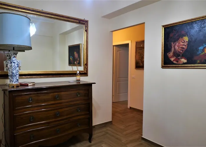 La Tana Di Sofia 4*